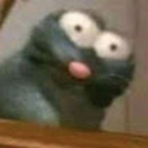 Meet your Posher, Mia